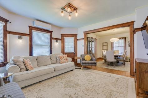 302 Mountainview Terrace Dunellen NJ 08812