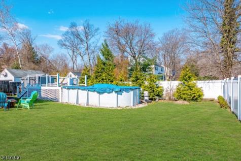 302 Mountainview Terrace Dunellen NJ 08812