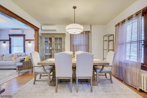 302 Mountainview Terrace Dunellen NJ 08812