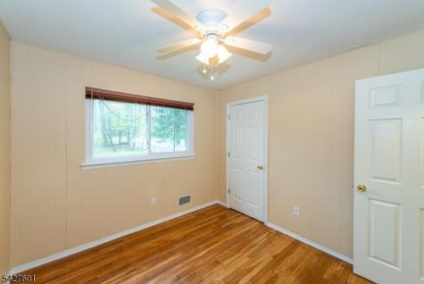 16 E Circuit Drive Roxbury NJ 07876