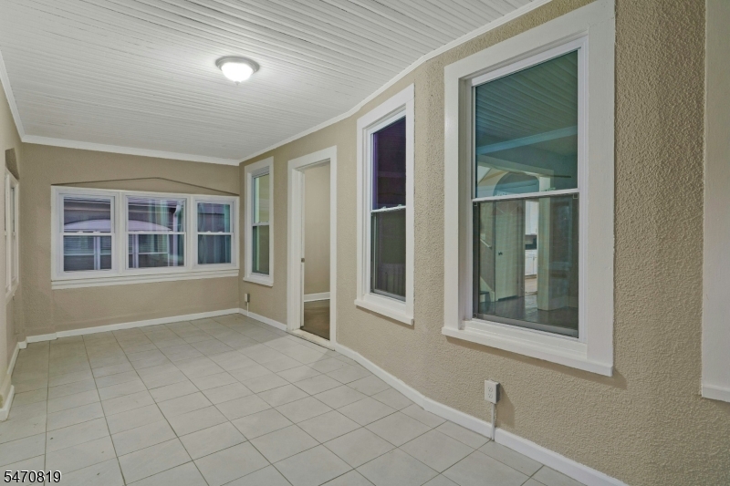 773 Clifton Avenue Newark NJ 07104