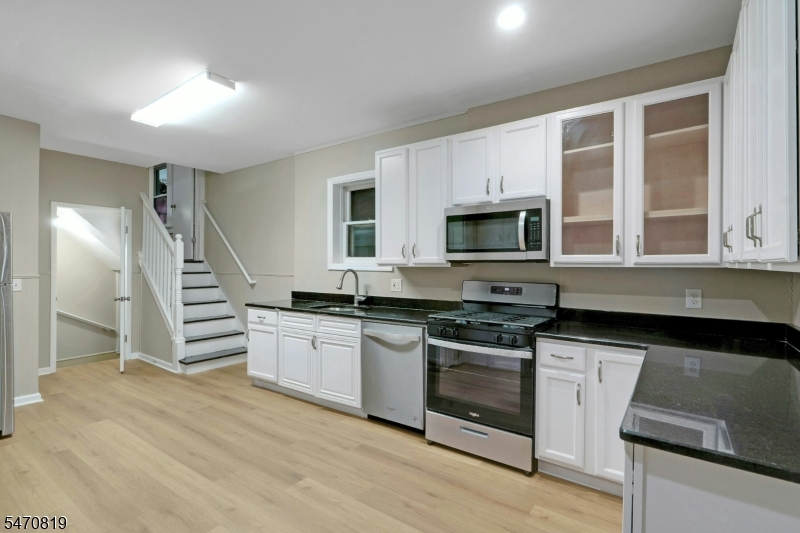 773 Clifton Avenue Newark NJ 07104