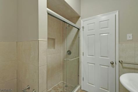 773 Clifton Avenue Newark NJ 07104
