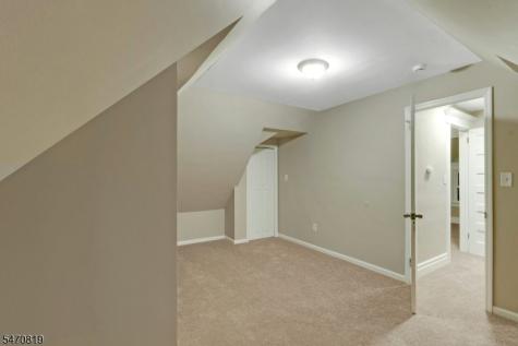 773 Clifton Avenue Newark NJ 07104