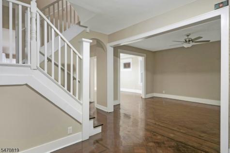 773 Clifton Avenue Newark NJ 07104