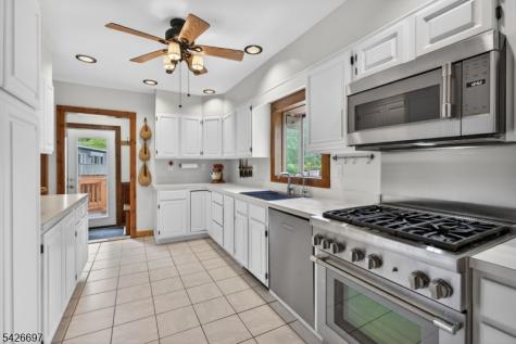 362 Walker Road West Orange NJ 07052