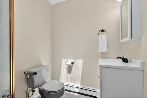 362 Walker Road West Orange NJ 07052