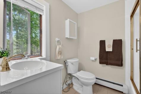 362 Walker Road West Orange NJ 07052