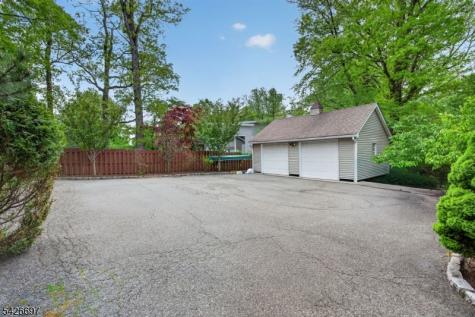 362 Walker Road West Orange NJ 07052