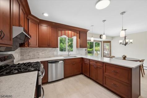 5 Glen Ridge Drive Washington NJ 07853