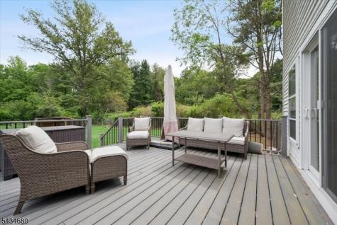 5 Glen Ridge Drive Washington NJ 07853
