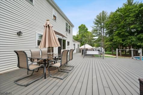 5 Glen Ridge Drive Washington NJ 07853