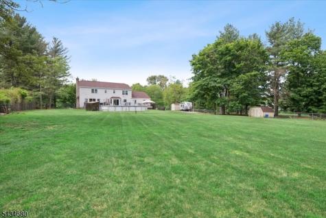 5 Glen Ridge Drive Washington NJ 07853