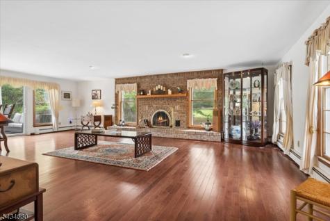 5 Glen Ridge Drive Washington NJ 07853