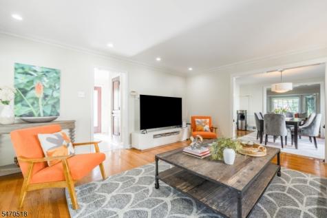 304 Lupine Way Millburn NJ 07078