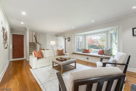 304 Lupine Way Millburn NJ 07078