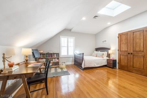 304 Lupine Way Millburn NJ 07078
