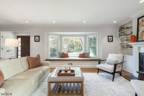 304 Lupine Way Millburn NJ 07078
