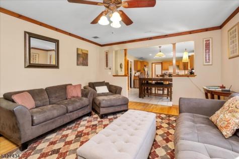 9 Carriage Lane Hardyston NJ 07419