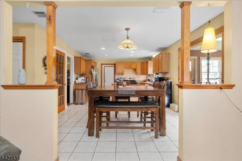 9 Carriage Lane Hardyston NJ 07419