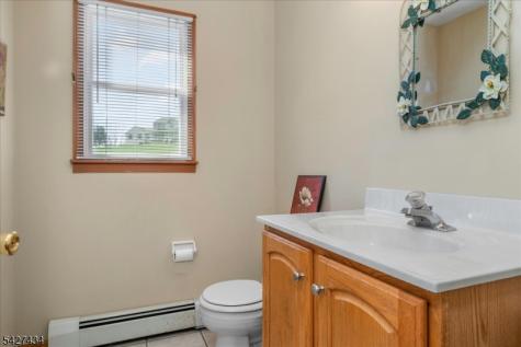 9 Carriage Lane Hardyston NJ 07419