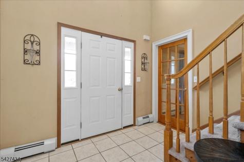 9 Carriage Lane Hardyston NJ 07419