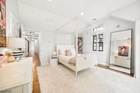 379 White Oak Ridge Road Millburn NJ 07078
