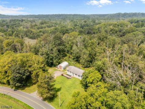 411 Shades Of Death Road Allamuchy NJ 07838