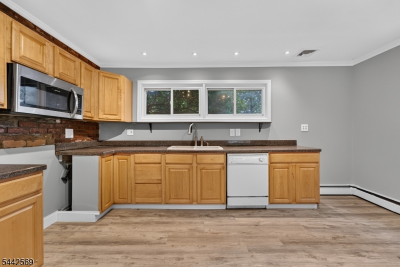 148 Woodland Road Piscataway NJ 08854