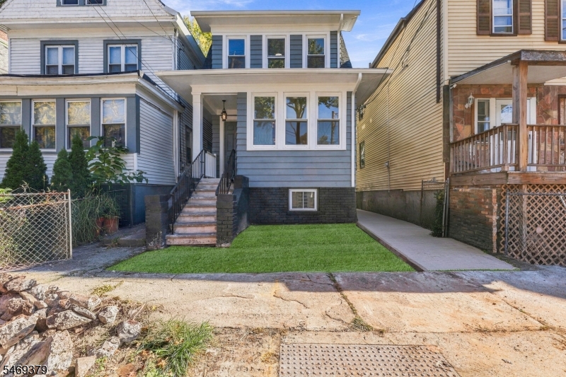 98 Vermont Avenue Newark NJ 07106