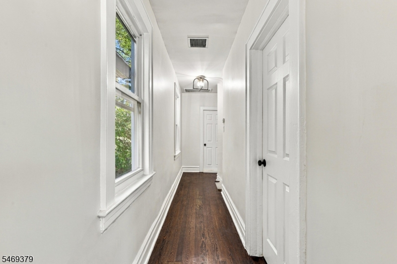98 Vermont Avenue Newark NJ 07106