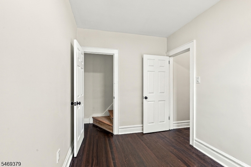 98 Vermont Avenue Newark NJ 07106