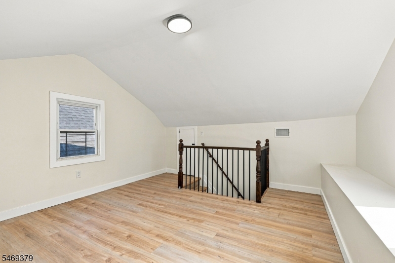 98 Vermont Avenue Newark NJ 07106
