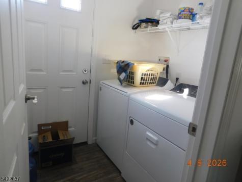 89 Back Street Oxford NJ 07863