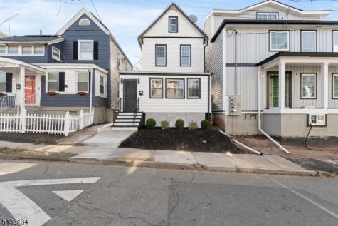 13 Orange Place Irvington NJ 07111