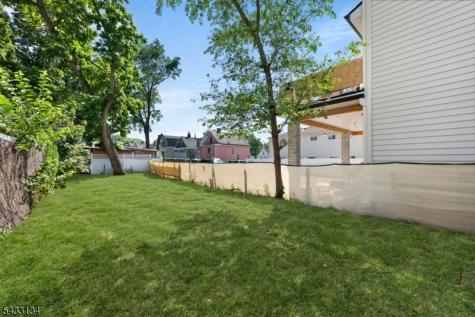 13 Orange Place Irvington NJ 07111