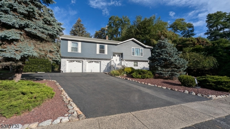 280 Grove Avenue Verona NJ 07044