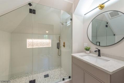 96 Gates Avenue Montclair NJ 07042