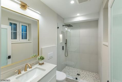 96 Gates Avenue Montclair NJ 07042