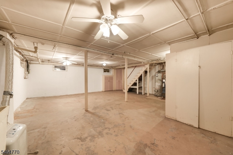 842 Travers Street Union NJ 07083
