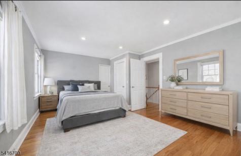 33 Beaumont Place Newark NJ 07104