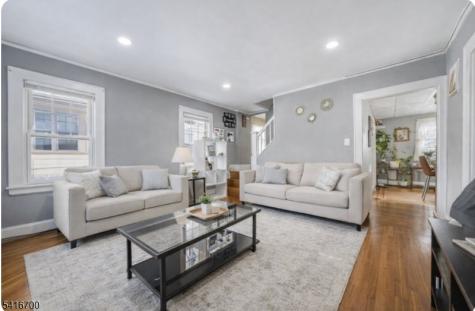33 Beaumont Place Newark NJ 07104