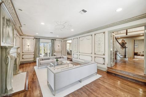 307 Freemans Lane Franklin Lakes NJ 07417