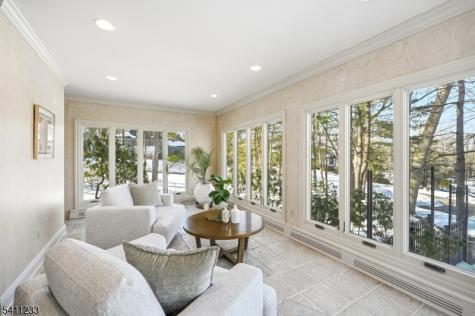 307 Freemans Lane Franklin Lakes NJ 07417