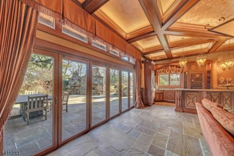 307 Freemans Lane Franklin Lakes NJ 07417