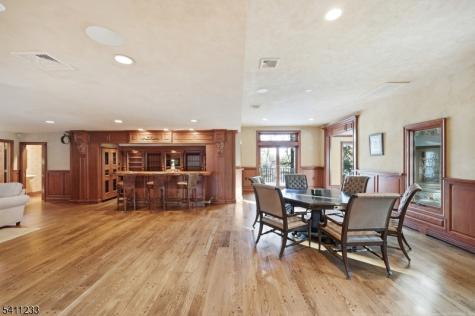 307 Freemans Lane Franklin Lakes NJ 07417