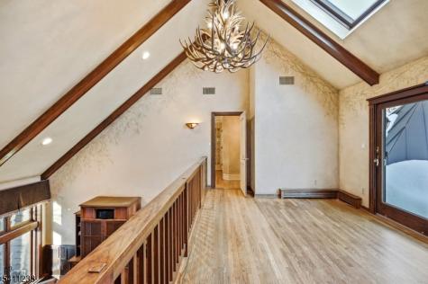 307 Freemans Lane Franklin Lakes NJ 07417