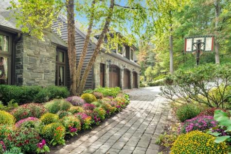 307 Freemans Lane Franklin Lakes NJ 07417