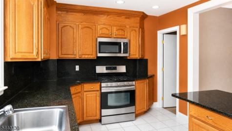 112 Rollinson Street West Orange NJ 07052