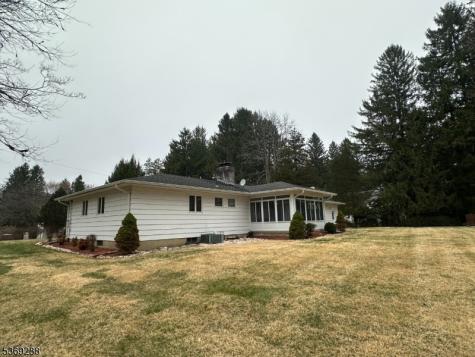 15 Luff Road Boonton NJ 07005